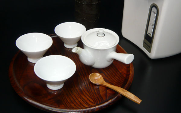 1) Tea set